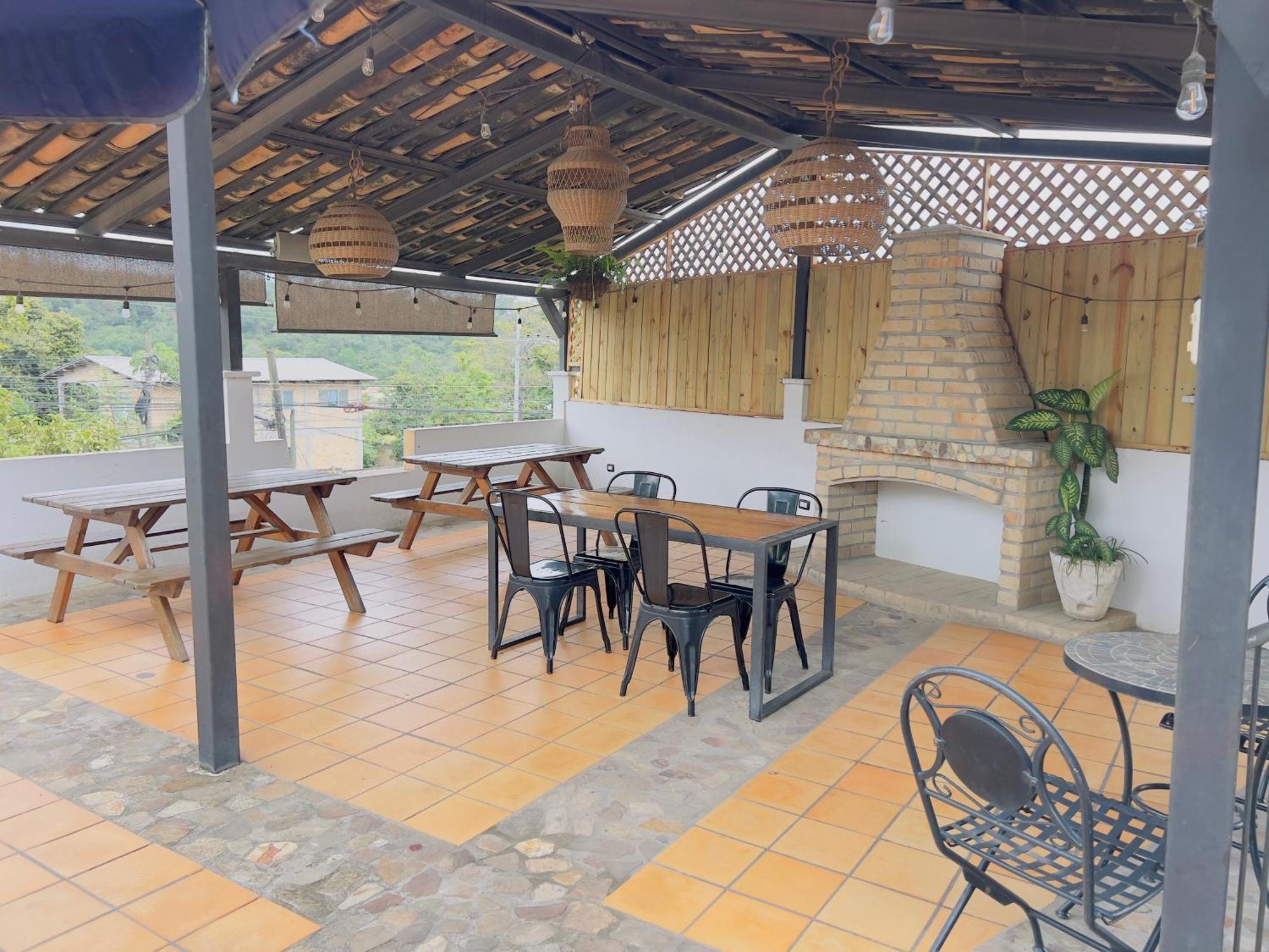 Jardin Cafe Hotel & Restaurant غراسياس المظهر الخارجي الصورة