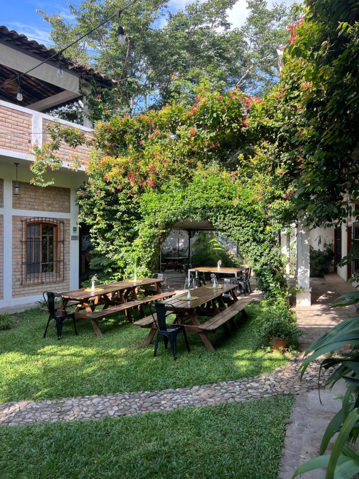 Jardin Cafe Hotel & Restaurant غراسياس المظهر الخارجي الصورة